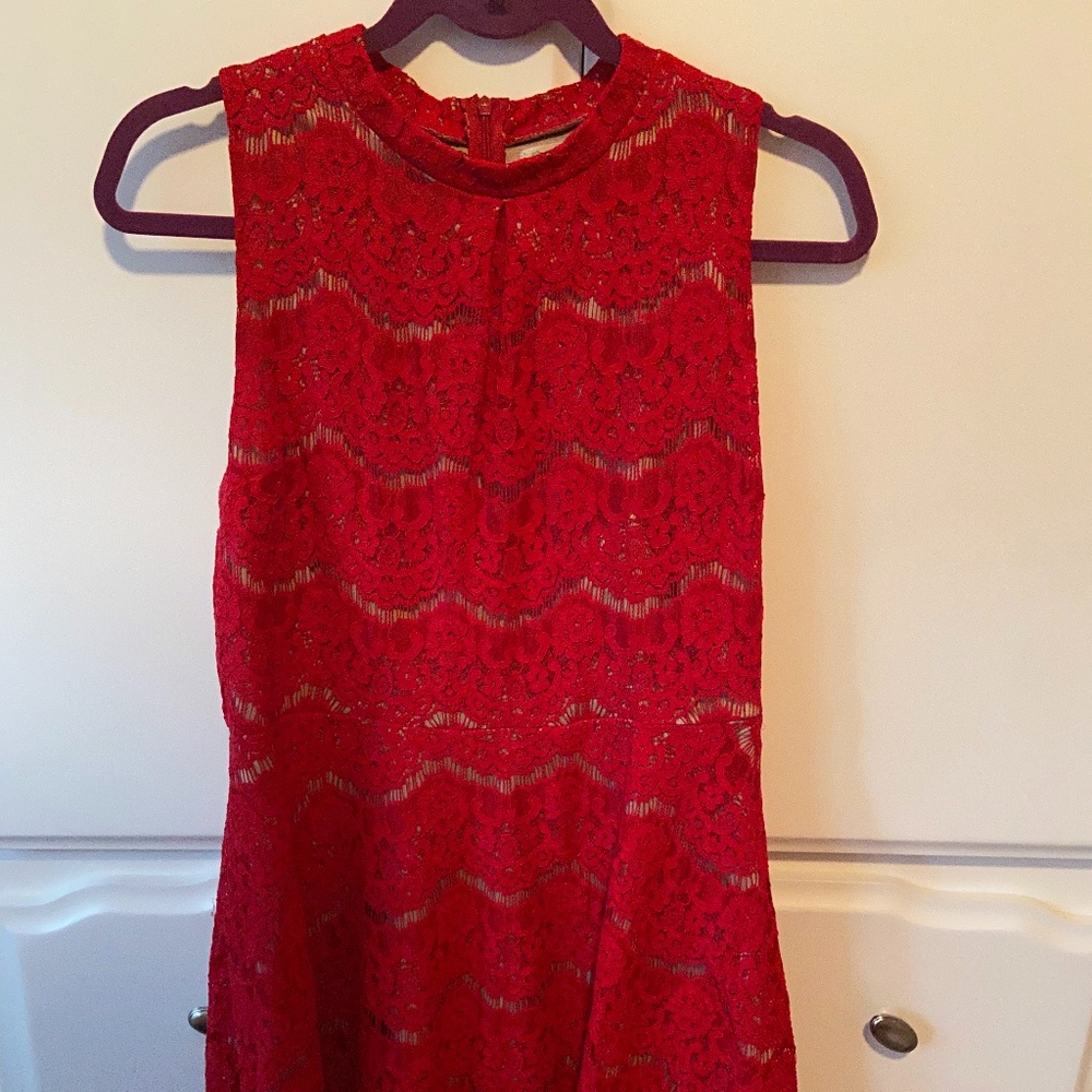 lace dress